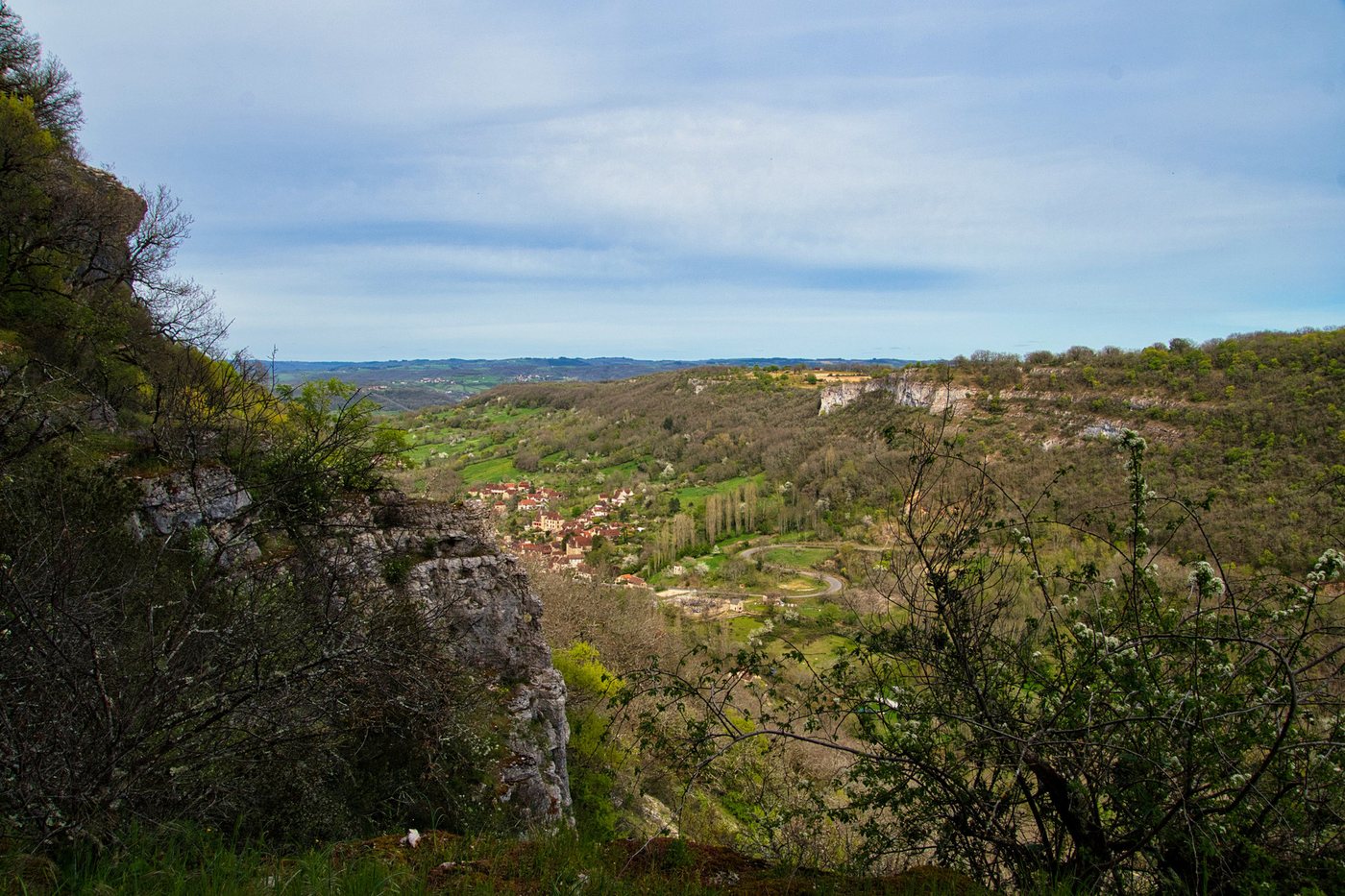 La vallée depuis les hauteurs, Autoire dans le Lot
